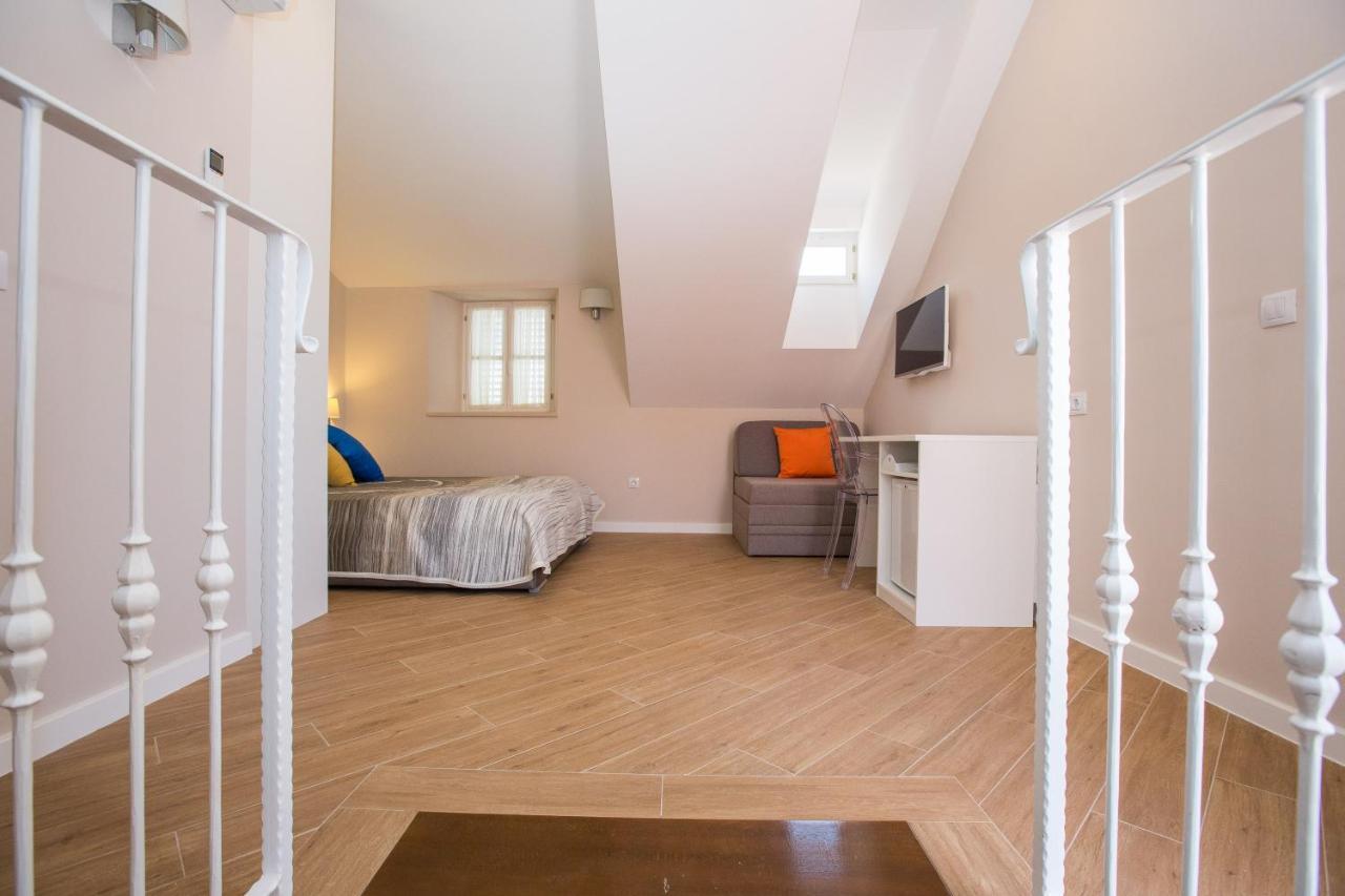 Villa Flores Room With Balcony Dubrovnik Exteriör bild